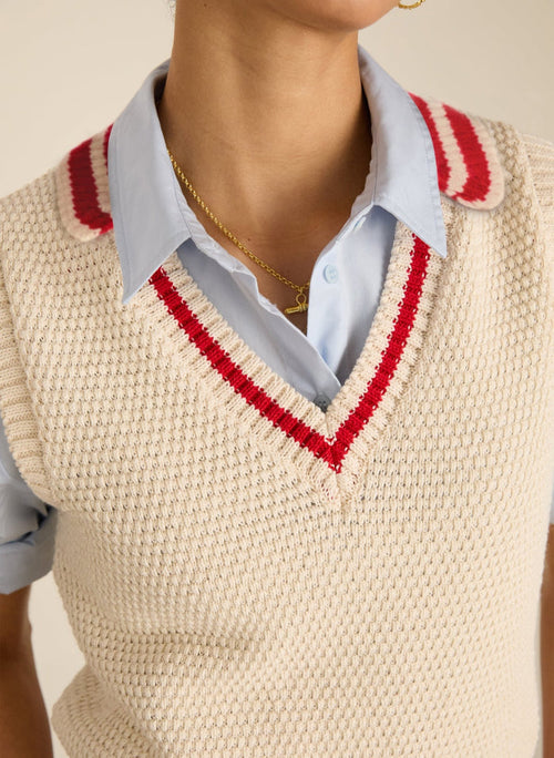 Agnes Ecotec Knitted Vest - Cream & Crimson Baukjen