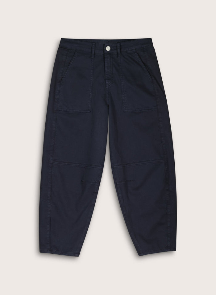Amelia Organic Cotton Barrel Leg Cargo Trousers - French Navy Baukjen