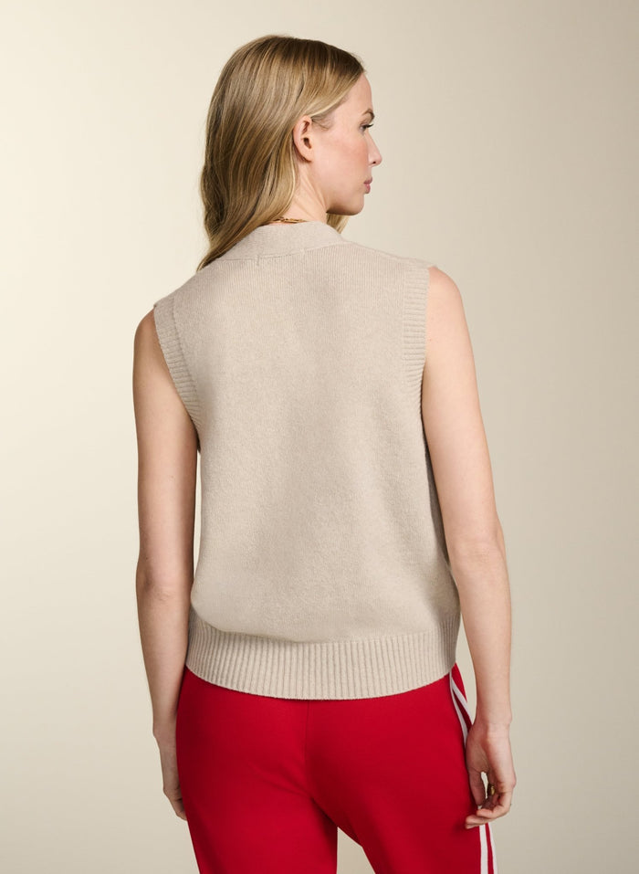 Anita Recycled Pure Wool Vest - Oatmeal Baukjen