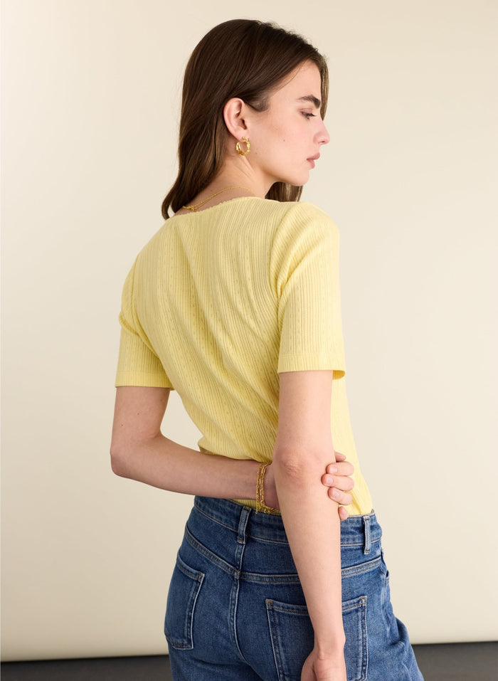 Antoinette Organic Pretty Rib V - Neck Top - Butter Yellow Baukjen