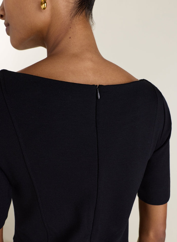 April Ponte Knee Length Dress - Black Baukjen