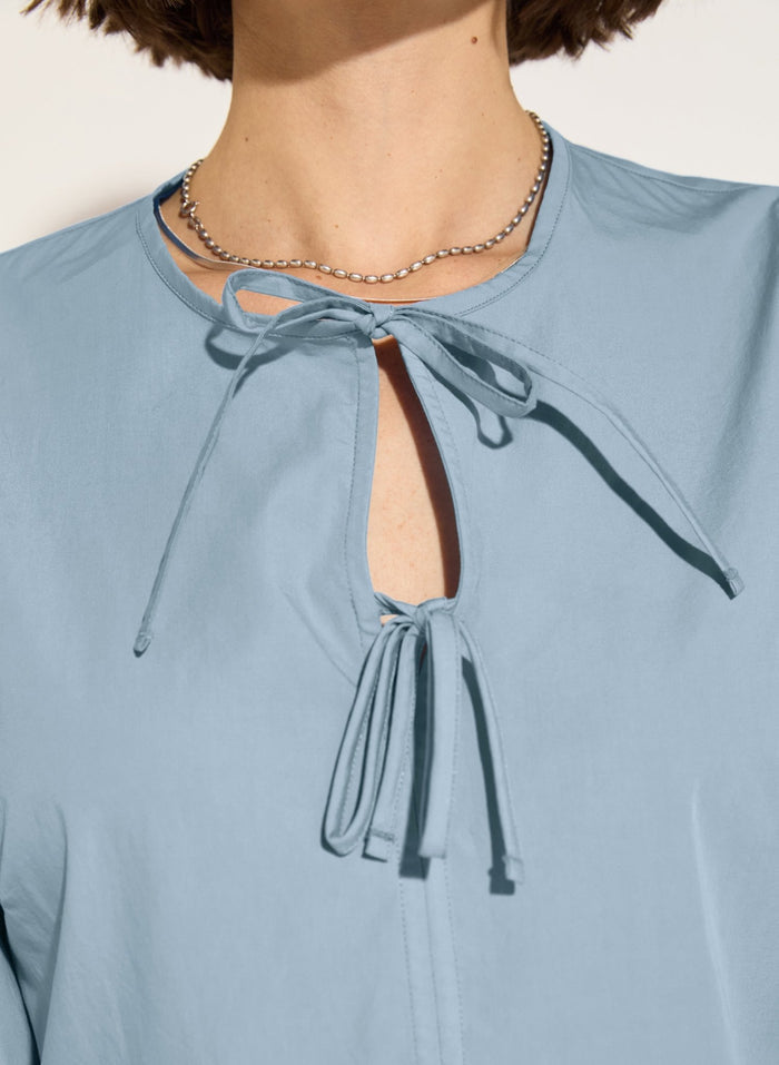 Azura Organic Cotton Tie Detail Blouse - Fresh Blue Baukjen