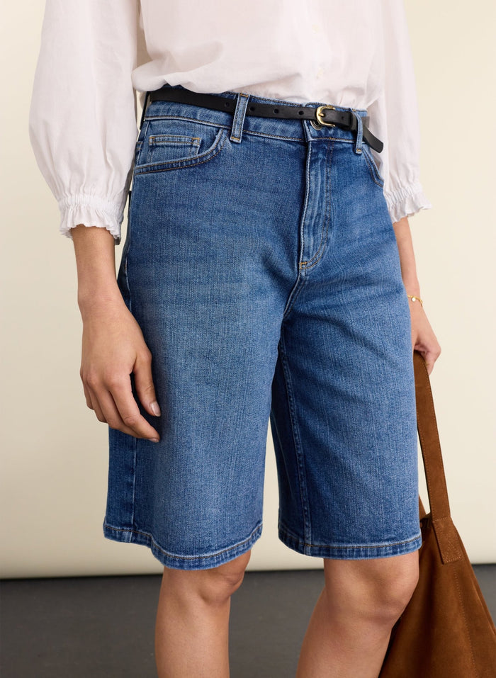 Britney Organic Cotton Stretch Denim Shorts - Washed Indigo Baukjen