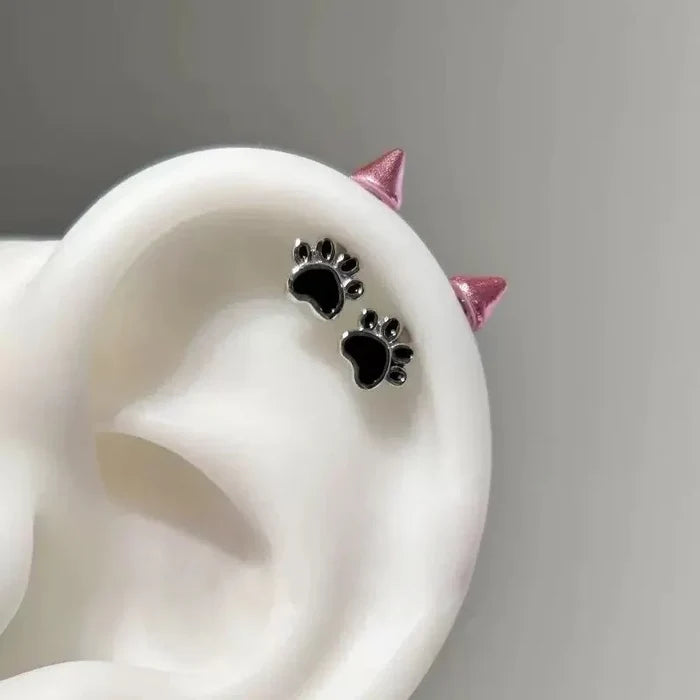 Cat Paw Devil Stud Earrings | Gothic Y2K Punk Earring Accessory