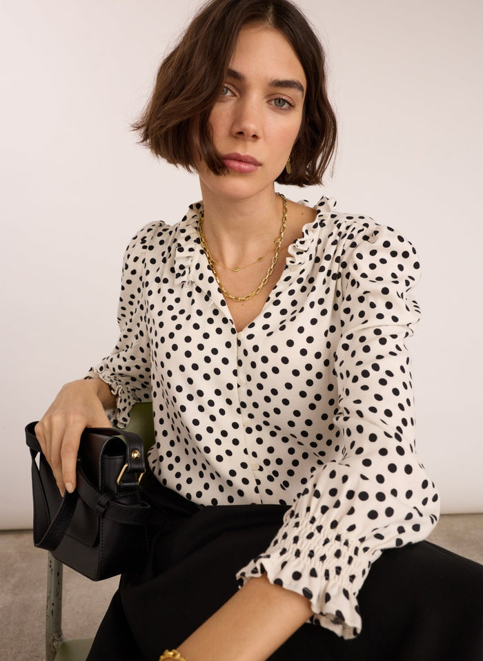 Cela Printed Blouse - Cream Polka Baukjen