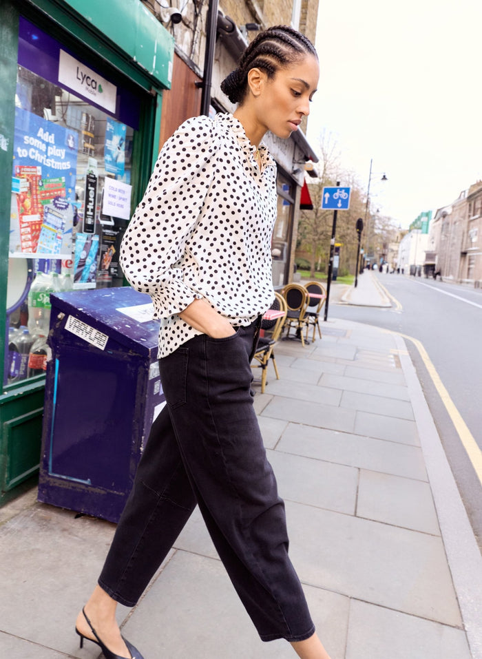 Cela Printed Blouse - Cream Polka Baukjen