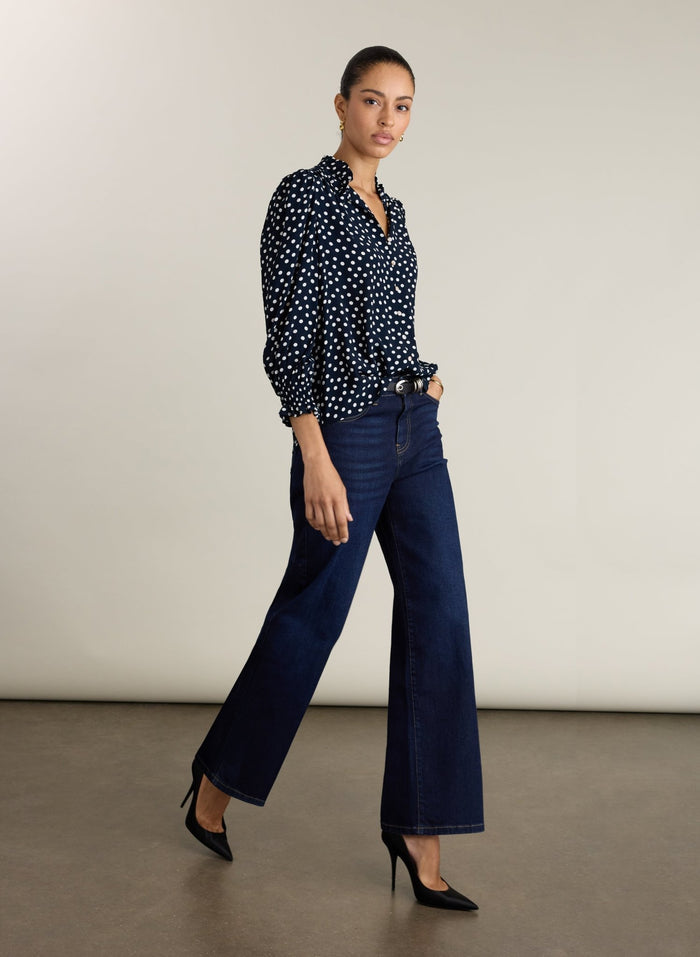 Cela Puff Sleeve Blouse - Classic Navy Polka Baukjen