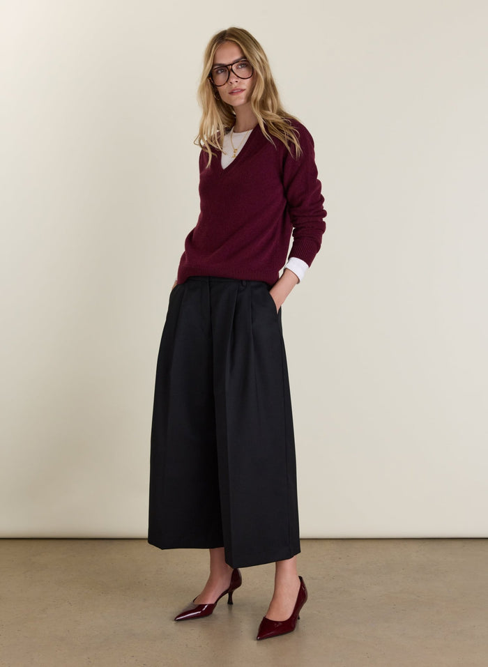 Dara V-neck Jumper - Burgundy Baukjen