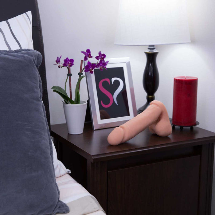 Doc Johnson Vac-U-Lock Ultraskyn UR3 8 Inch Realistic Dildo