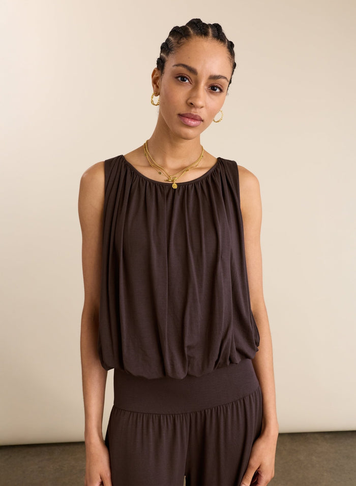 Eddy Bubble Hem Top - Dark Chocolate Baukjen