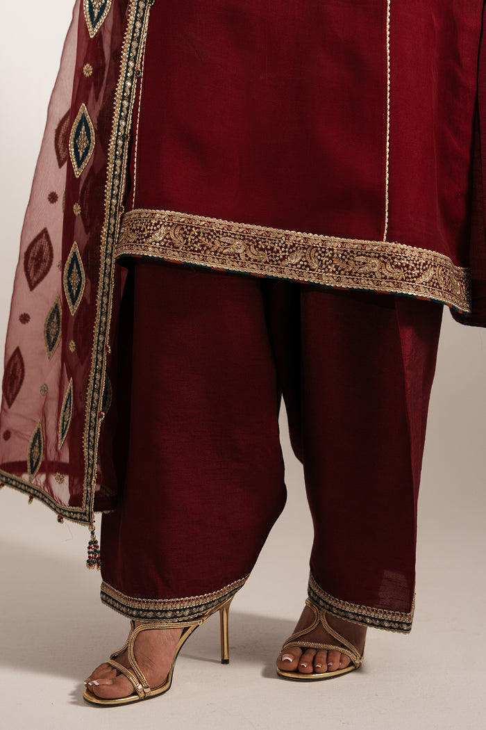 EMBROIDERED CHIFFON UC-3072