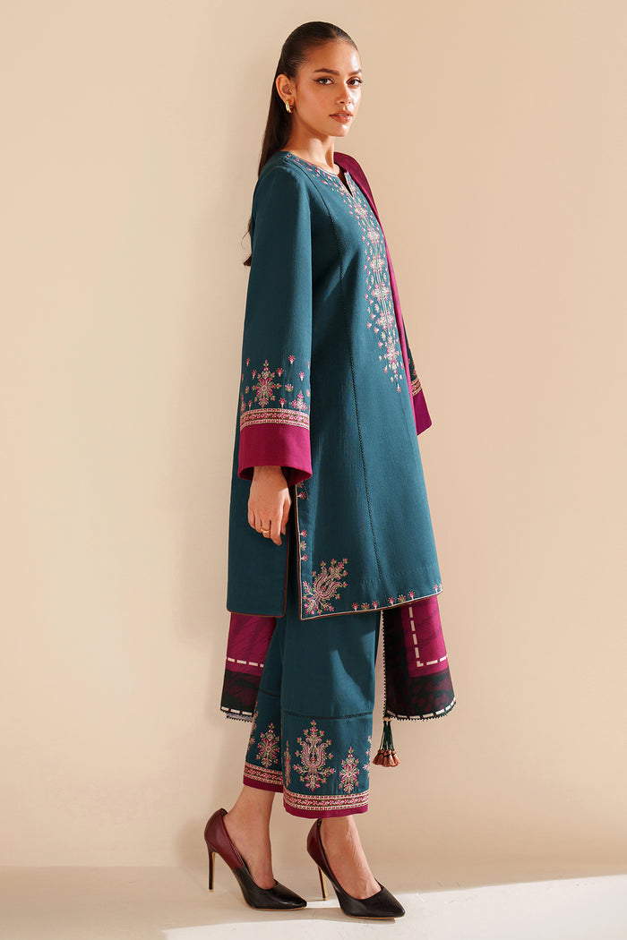 EMBROIDERED KHADDAR UW-0190