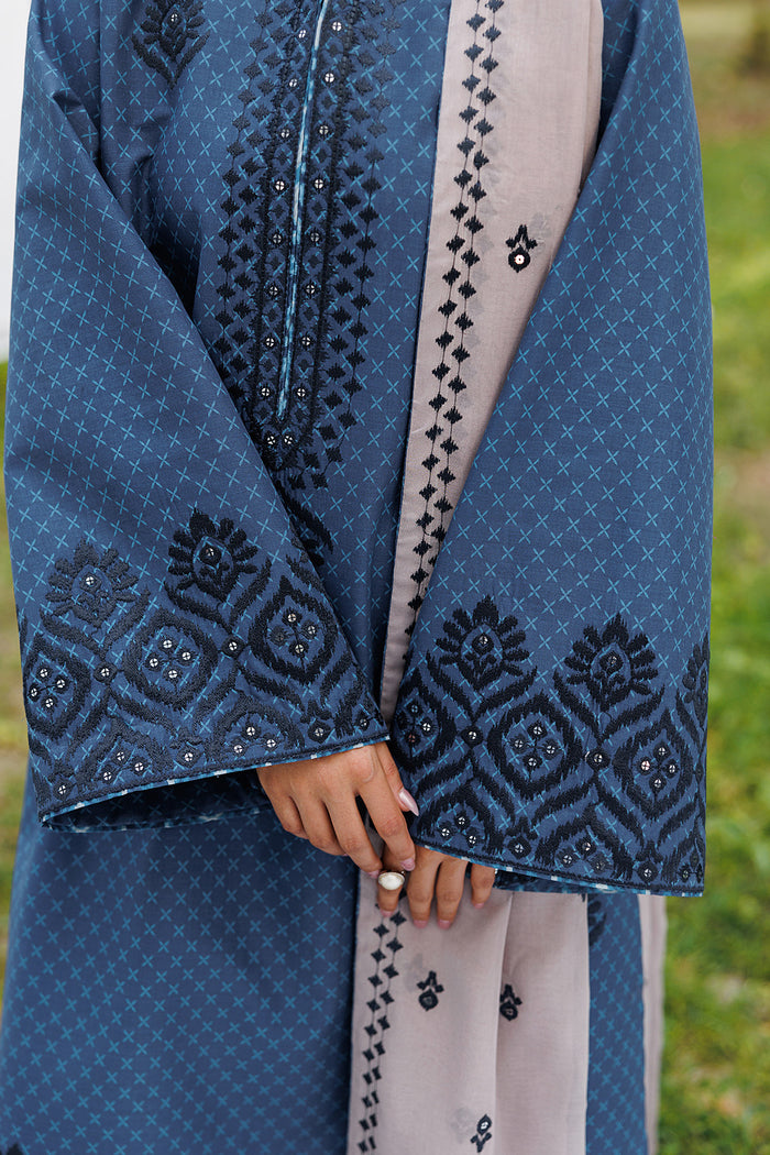 EMBROIDERED LAWN USE-9346