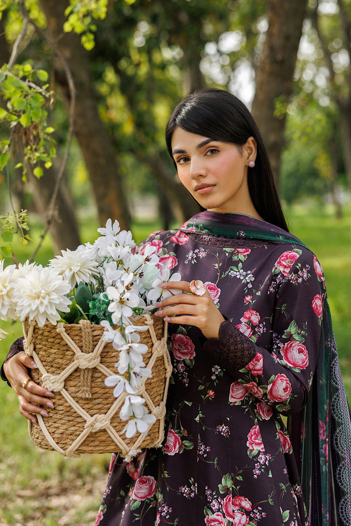 EMBROIDERED LAWN USE-9353