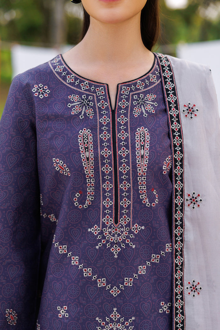 EMBROIDERED LAWN USE-9357