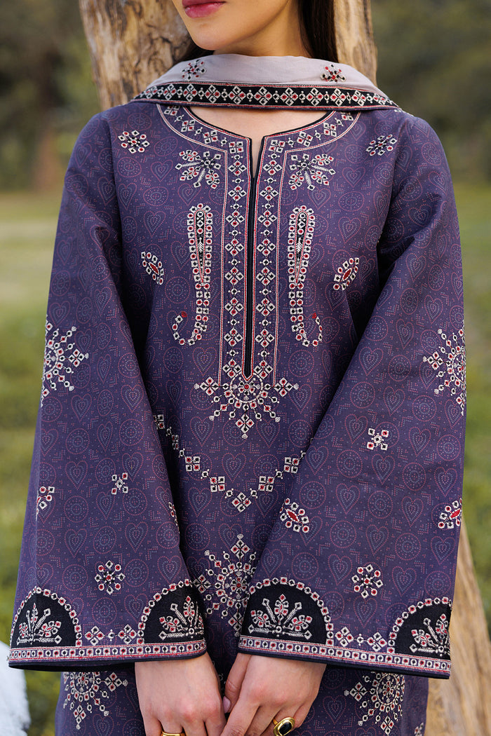 EMBROIDERED LAWN USE-9357
