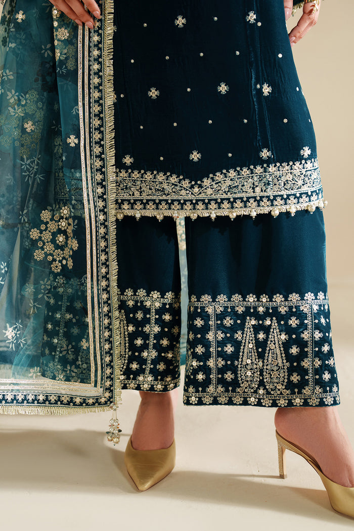 Embroidered Velvet Formal VVF25-D02