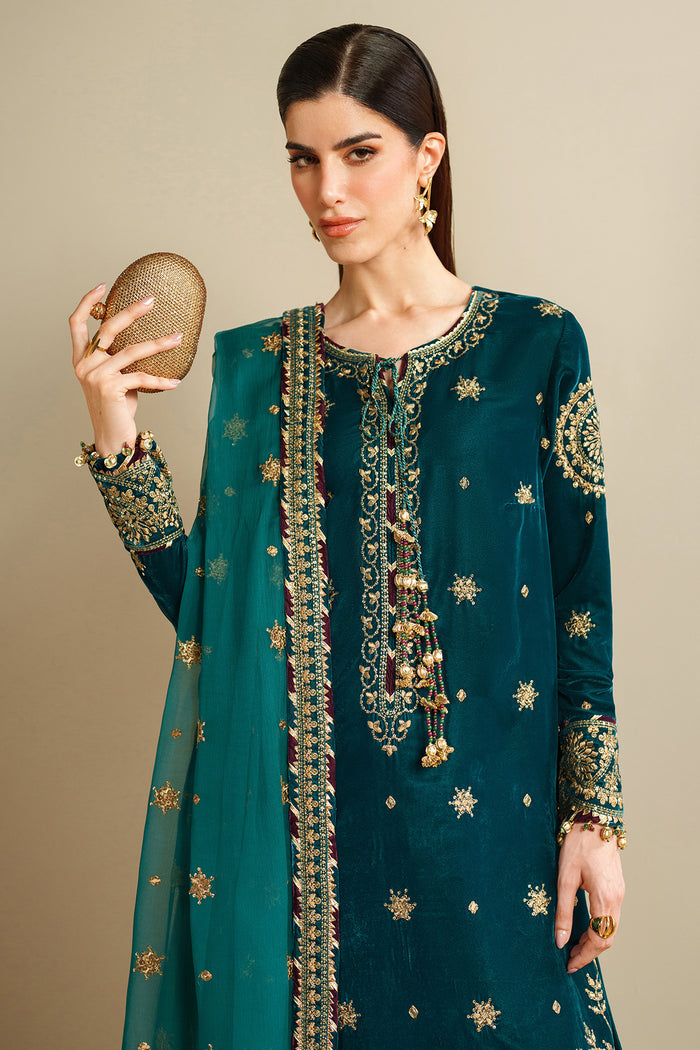 Embroidered Velvet Formal VVF25-D08