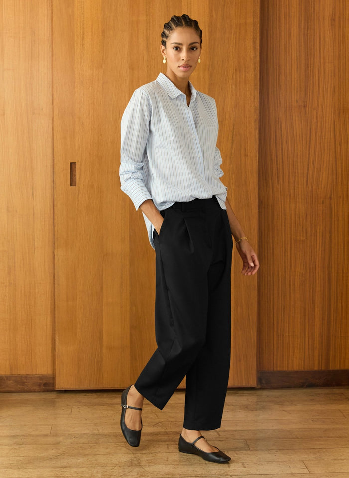Evora Wool Blend Barrel Leg Trousers - Caviar Black Baukjen