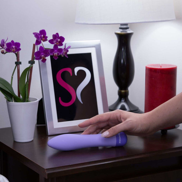 Fleur-De-Lis Seduction 3-Speed Waterproof Classic Vibrator