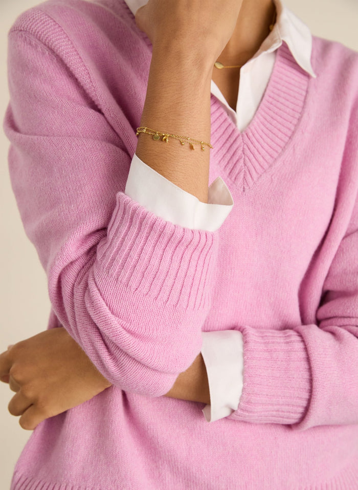 Gwen V - Neck Wool Blend Jumper - Blossom Baukjen