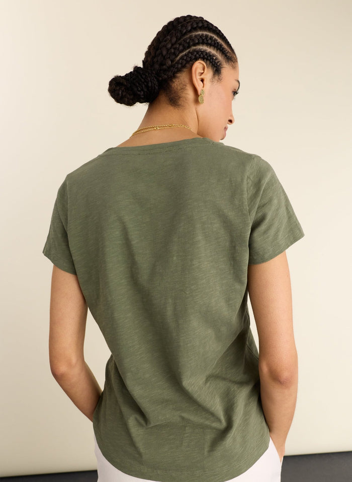 Hanorah Organic V - Neck Tee - Light Khaki Baukjen