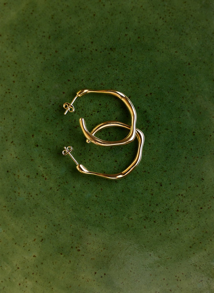 Inez Wave Hoop Earrings - One Size Baukjen