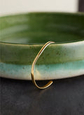 Inez Wave Open Cuff - Gold Baukjen