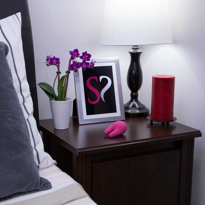 Jimmyjane USB Rechargeable Powerful FORM 2 Clitoral Vibrator