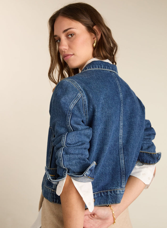 Kristi Organic Cotton Cropped Denim Jacket - Mid Wash Indigo Baukjen