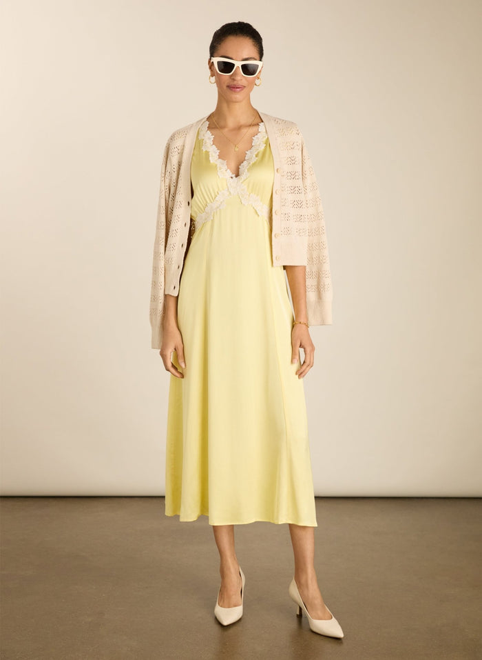 Marcella Satin Midi Dress - Butter Yellow Baukjen