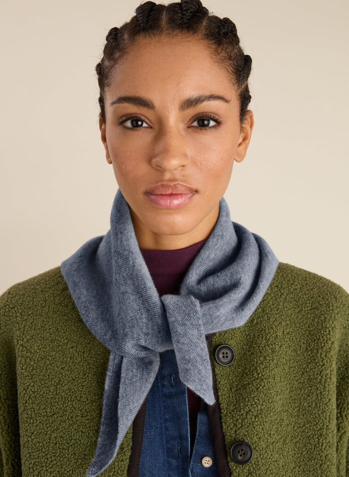 Niamh Wool Blend Triangle Scarf - Grey Marl Baukjen