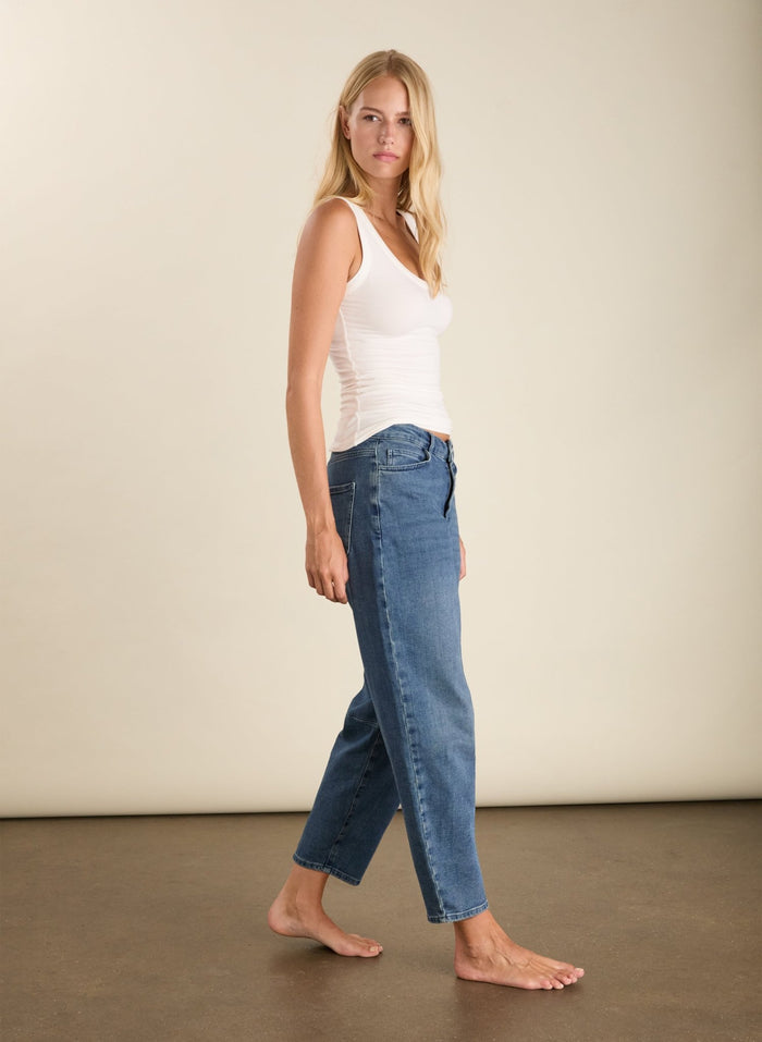 Nixi Organic Cotton Stretch Denim Barrel Jeans - Vintage Wash Baukjen