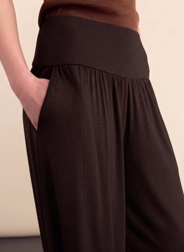 Otis Jersey Balloon Trousers - Dark Chocolate Baukjen