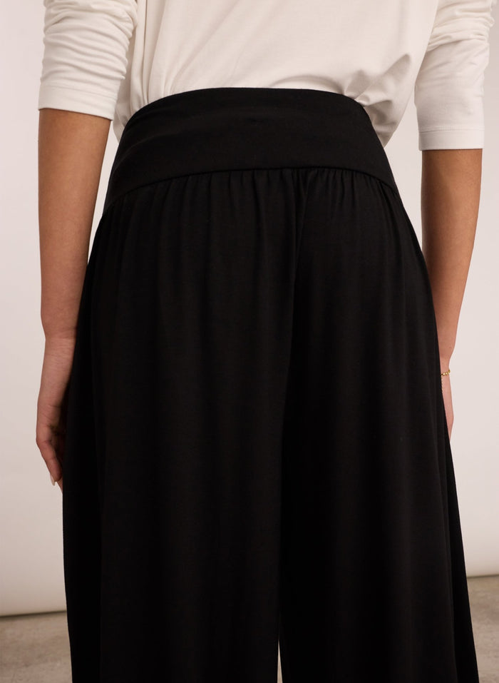 Otis Jersey Balloon Trousers - Caviar Black Baukjen
