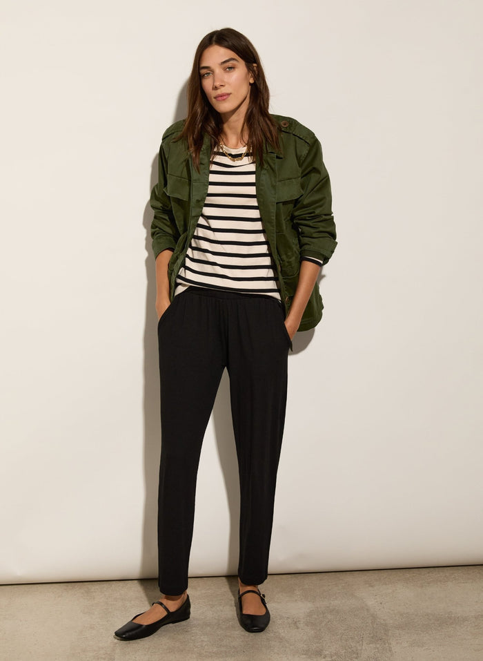 Petite Neath Tapered Trousers - Caviar Black Baukjen