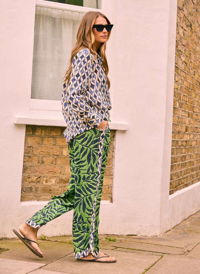 Ruthy Shirt  - Navy Geo Baukjen