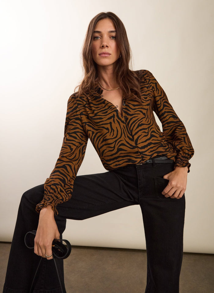 Sabrina Printed Blouse - Chocolate Tiger Baukjen