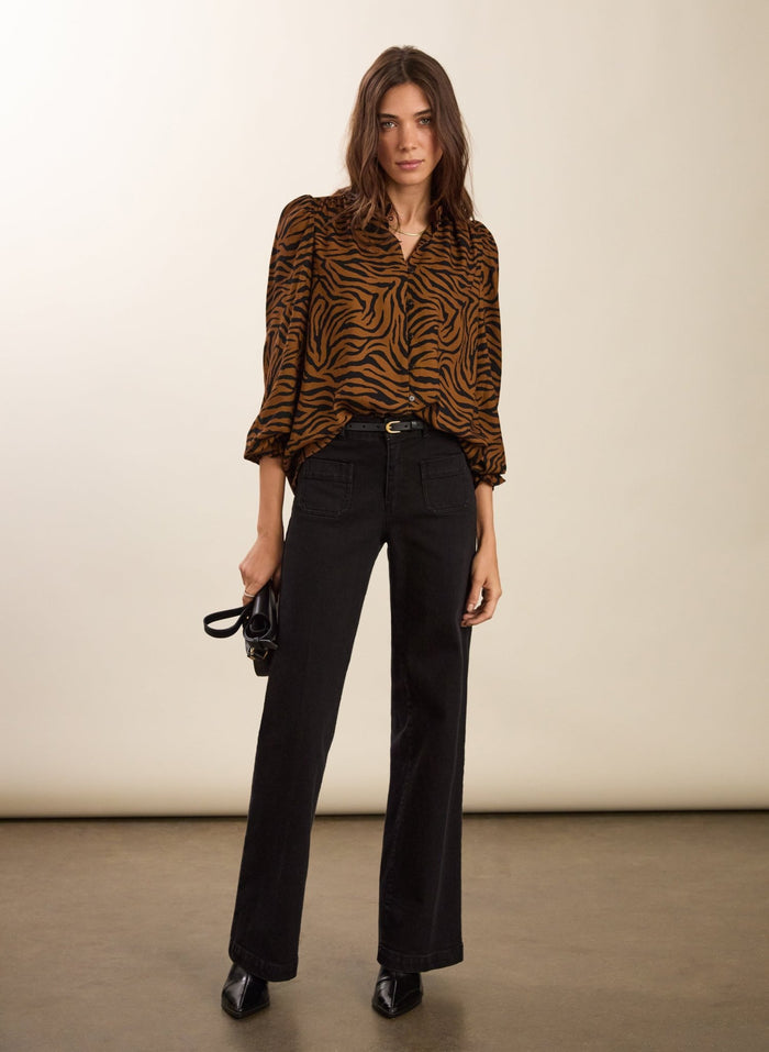 Sabrina Printed Blouse - Chocolate Tiger Baukjen