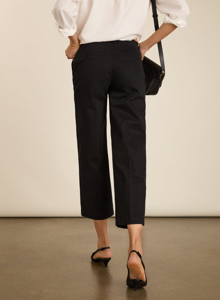 Taylor Organic Cotton Cropped Trousers - Caviar Black Baukjen