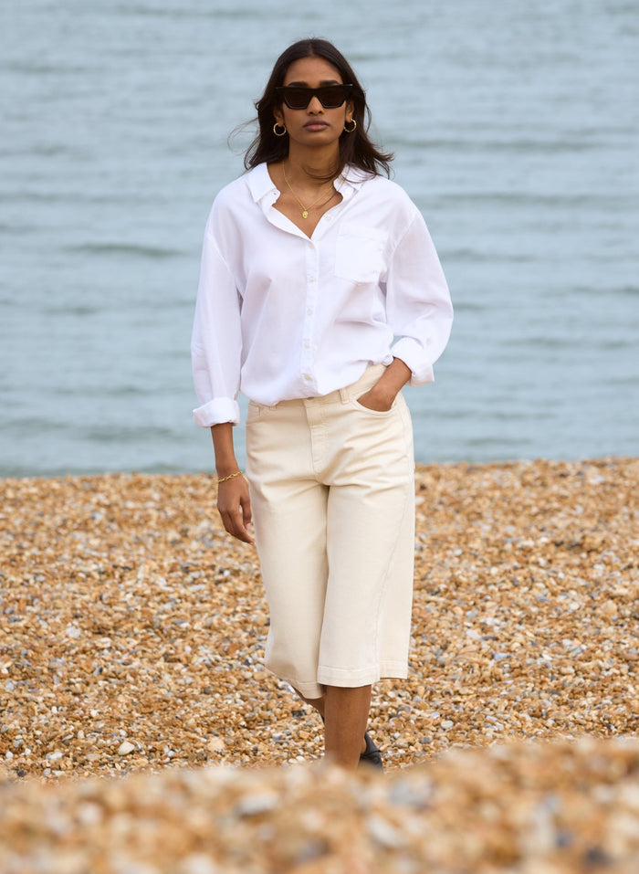 Tillie Organic Cotton Stretch Denim Shorts - Ecru Baukjen