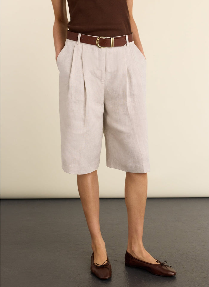 Tobi Long Tailored Linen Shorts - Neutral Baukjen