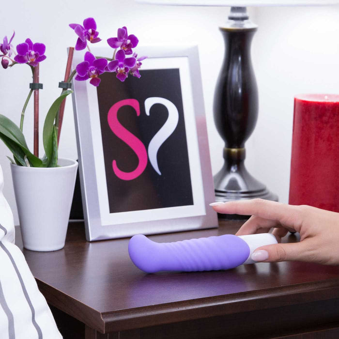 Vedo Inu Extra Quiet 12 Function Powerful G-Spot Vibrator