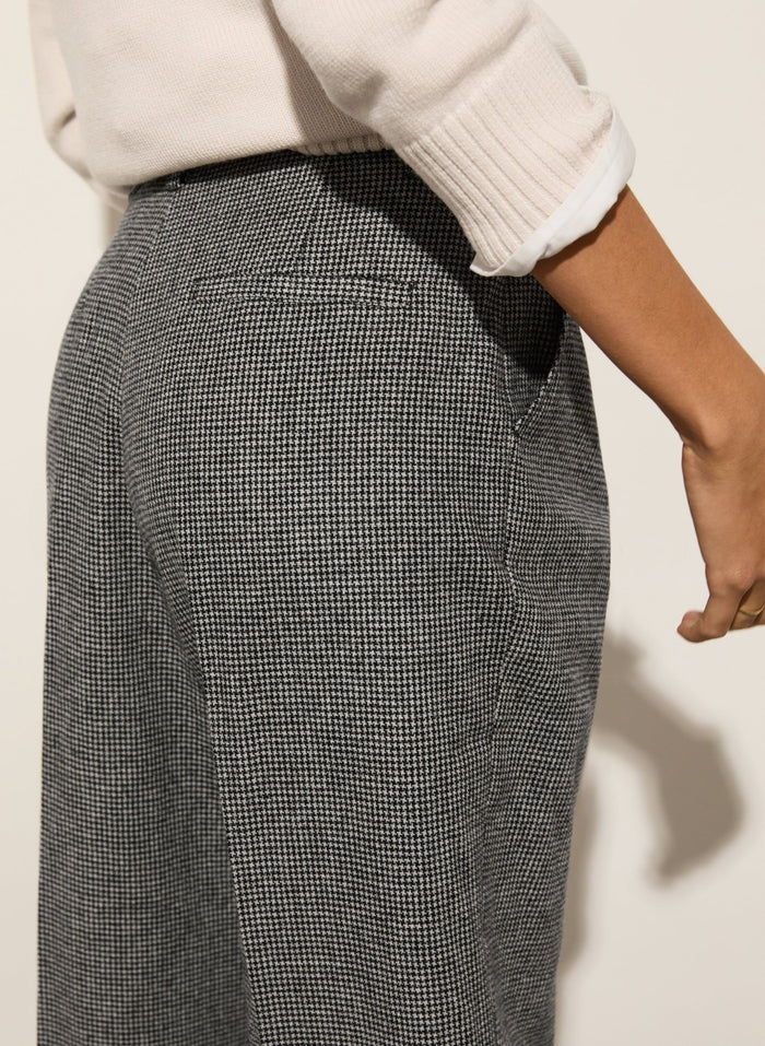Victoria Recycled Wool Blend Trousers - Black & White Houndstooth Baukjen