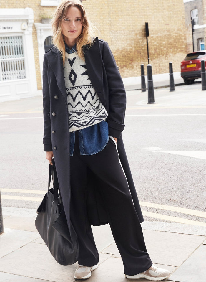 Zhuri Recycled Wool Blend Jumper - Antique White & Caviar Black Baukjen