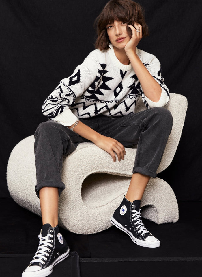 Zhuri Recycled Wool Blend Jumper - Antique White & Caviar Black Baukjen